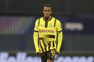 德媒：吉滕斯已在探寻转会选择 曼联蓝军红军热刺有意&拜仁机会小