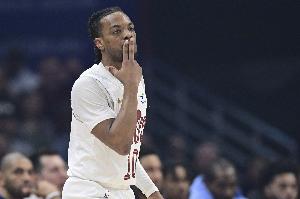 得分爆开！骑士第二节三分17中9 加兰5中4&杰罗姆韦德各两记