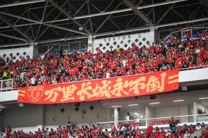 到底要等多少年😭中国要当世界杯东道主，至少得等到2042年