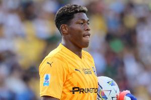 斯基拉：帕尔马希望留住22岁门将铃木彩艳，将其视为非卖品