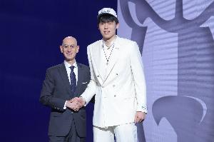 💥开拓者夏联赛程：7月12日11点首战勇士 7月18日8点对阵火箭