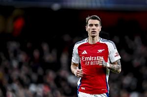 记者：基维奥尔租借加盟波尔图并附带买断选项，交易已经达成