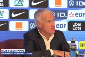 德尚：埃基蒂克固然很好但竞争很激烈，没招帕瓦尔和他的水平无关