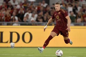 迪马：米兰最开始想用S-希门尼斯换多夫比克，现在不换也可能签他