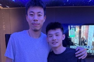 王岚嵚社媒送别3位队友：一年共事 但足够自豪&荣幸 祝越来越好