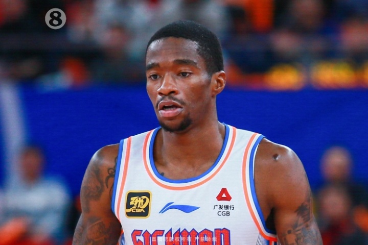 得分王萨姆纳加盟广东？直播吧：目前并不靠谱 四川对其要价很高