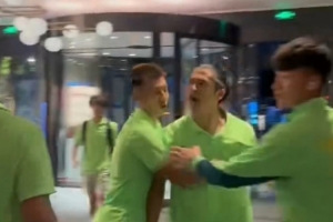 毛剑卿谈国安球员球迷冲突：肯定说到别人痛点，把他骂得一文不值