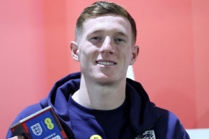 新人挺猛！埃利奥特-安德森当选英格兰5-0塞尔维亚全场最佳