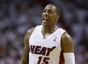 查尔莫斯：不觉得热火文化这个词被过度使用 这是种标准&生活方式