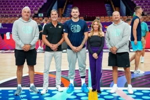 名记：湖人力挺东契奇国家队征程 为斯洛文尼亚男篮提供资源支持