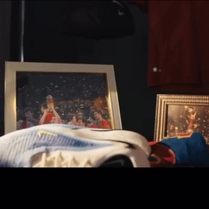 不舍！布斯克茨视频宣布退役：我觉得是时候告别我的职业生涯了