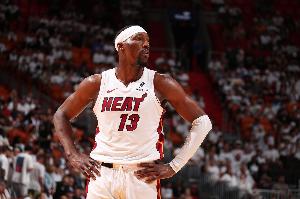 好消息！队记：阿德巴约只是膝盖挫伤 不需要做核磁共振检查